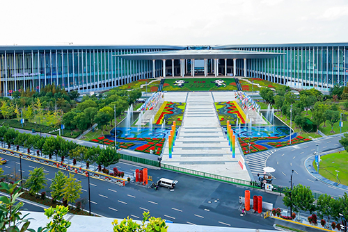 意點會展：進(jìn)博會指定搭建商、展臺設(shè)計搭建的典范